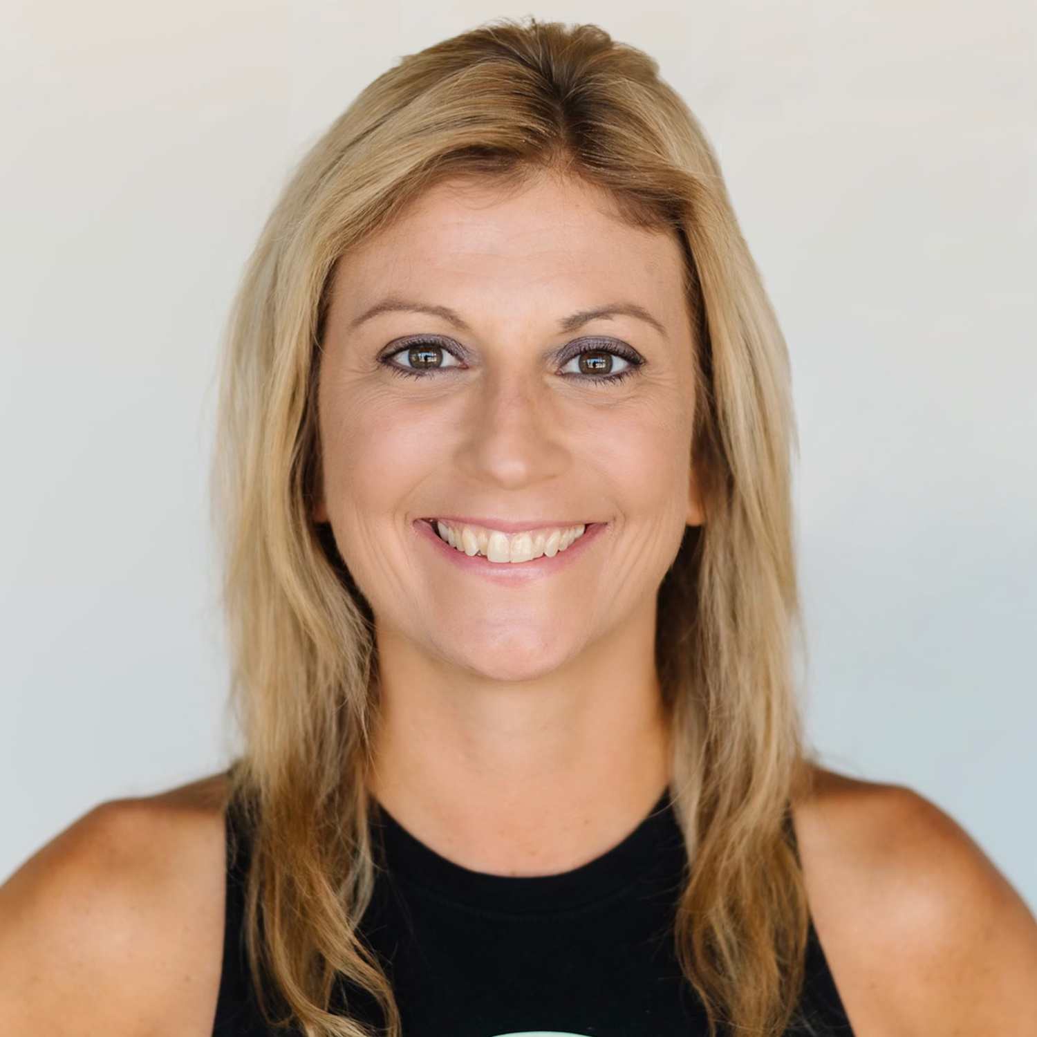 Melanie Kleier, RYT headshot